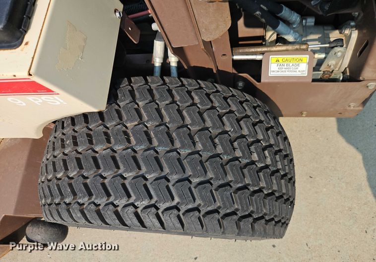 image for item EO4603 2008 Grasshopper 432 ZTR lawn mower