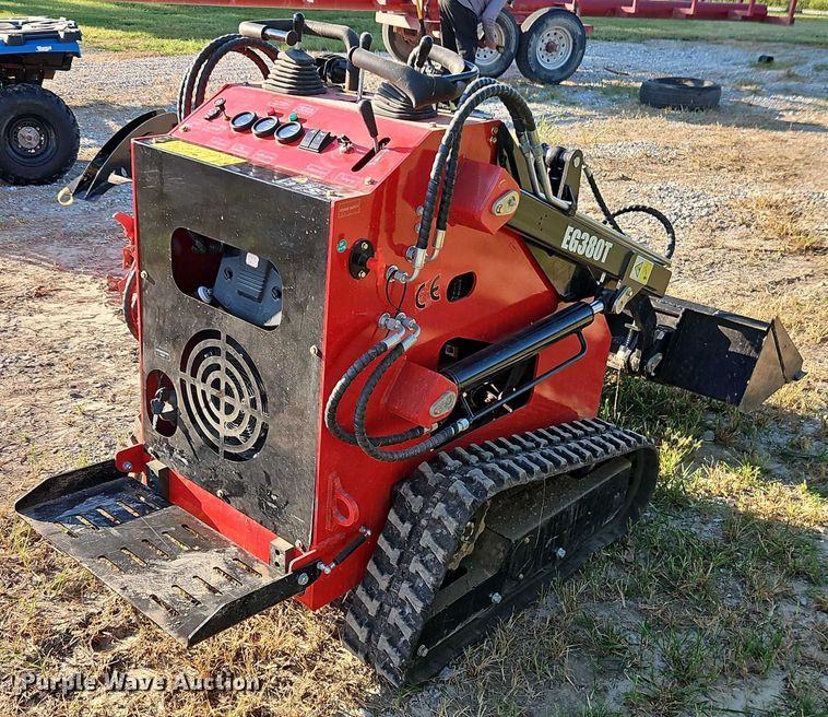 image for item EO4610 2024 EGN EG380T compact utility loader