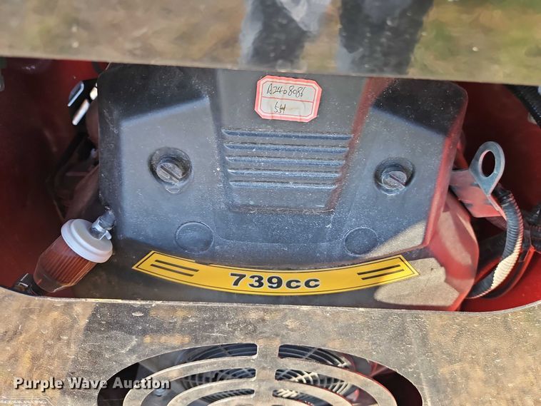 image for item EO4610 2024 EGN EG380T compact utility loader