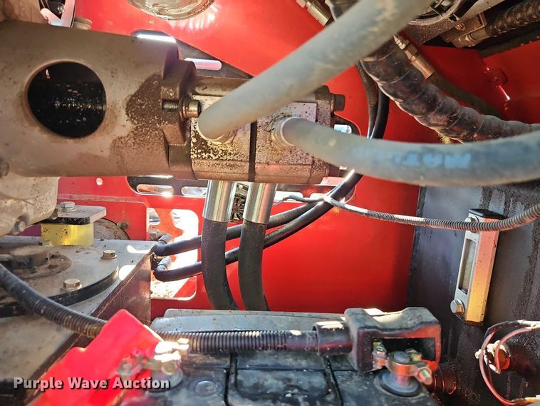 image for item EO4610 2024 EGN EG380T compact utility loader