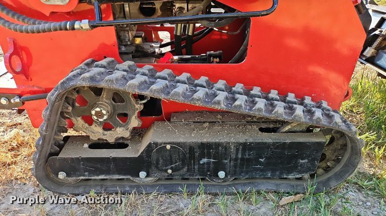 image for item EO4610 2024 EGN EG380T compact utility loader