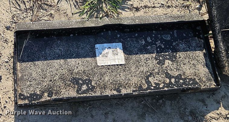 image for item EO4610 2024 EGN EG380T compact utility loader