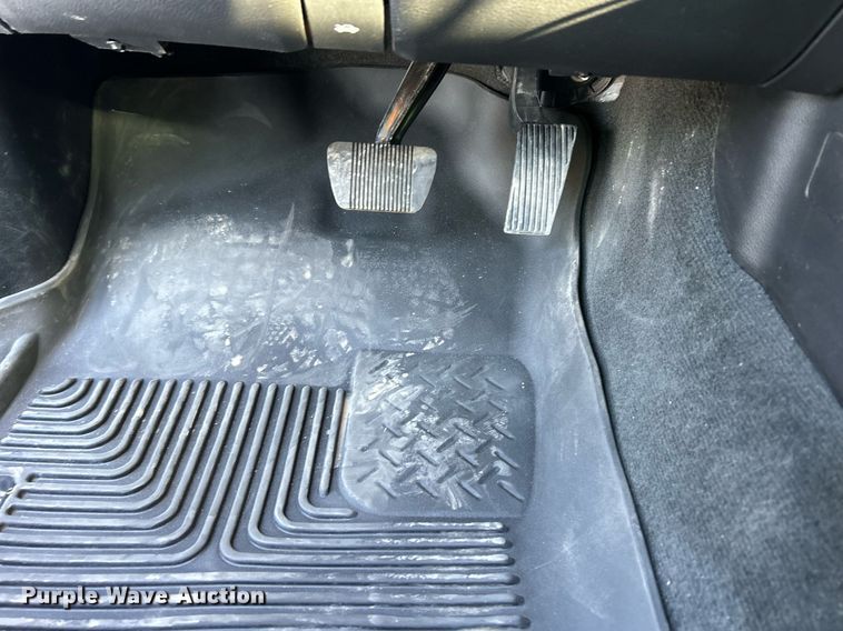 image for item EQ0515 2021 Dodge  Ram 1500 Crew Cab pickup truck