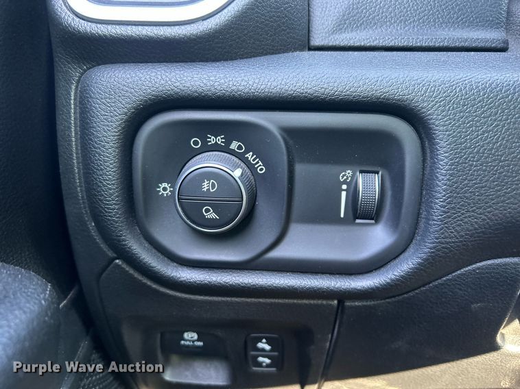 image for item EQ0515 2021 Dodge  Ram 1500 Crew Cab pickup truck