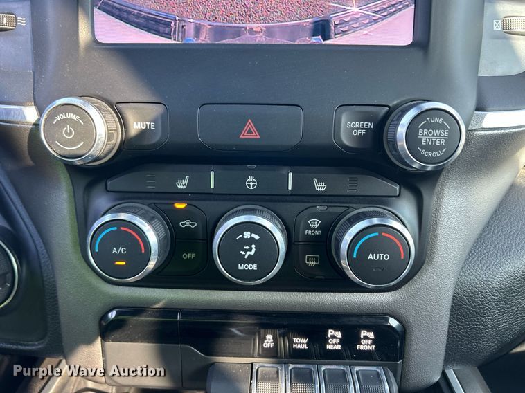 image for item EQ0515 2021 Dodge  Ram 1500 Crew Cab pickup truck