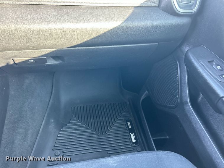 image for item EQ0515 2021 Dodge  Ram 1500 Crew Cab pickup truck