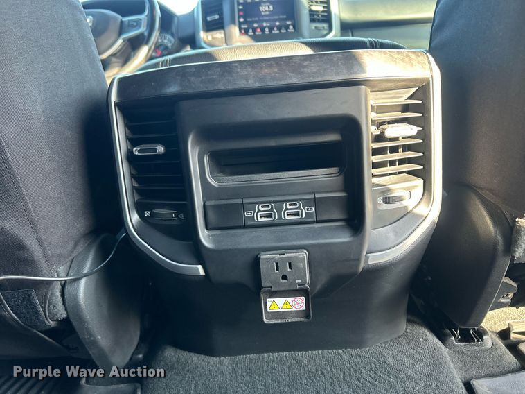 image for item EQ0515 2021 Dodge  Ram 1500 Crew Cab pickup truck