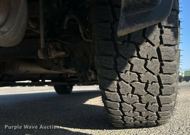 image for item EQ0515 2021 Dodge  Ram 1500 Crew Cab pickup truck