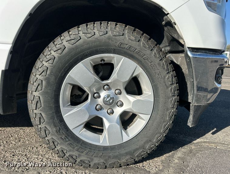 image for item EQ0515 2021 Dodge  Ram 1500 Crew Cab pickup truck