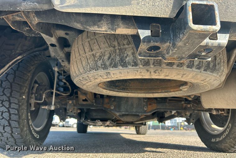 image for item EQ0515 2021 Dodge  Ram 1500 Crew Cab pickup truck