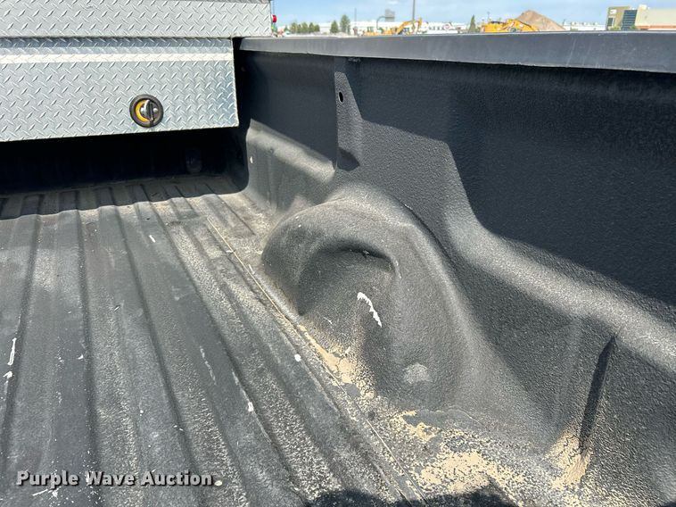 image for item EQ0523 2013 Ford F150 SuperCab pickup truck