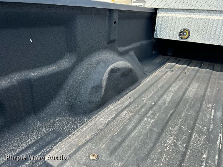 image for item EQ0523 2013 Ford F150 SuperCab pickup truck