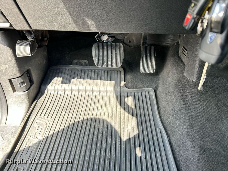 image for item EQ0523 2013 Ford F150 SuperCab pickup truck