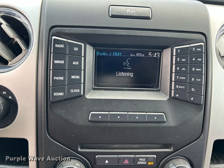 image for item EQ0523 2013 Ford F150 SuperCab pickup truck