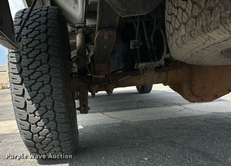 image for item EQ0523 2013 Ford F150 SuperCab pickup truck