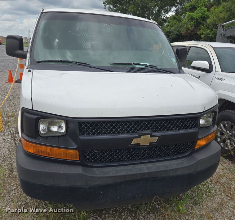 image for item EQ2617 2014 Chevrolet Express van