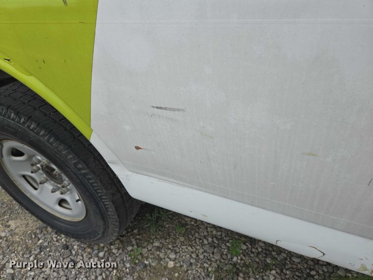 image for item EQ2617 2014 Chevrolet Express van