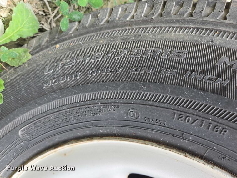 image for item EQ2617 2014 Chevrolet Express van