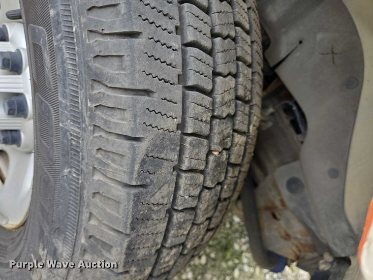 image for item EQ2617 2014 Chevrolet Express van