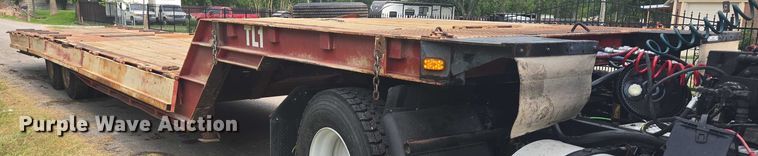 image for item EQ2630 1973 SCHW Drop Deck Trailer