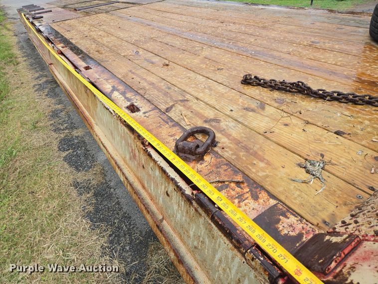 image for item EQ2630 1973 SCHW Drop Deck Trailer