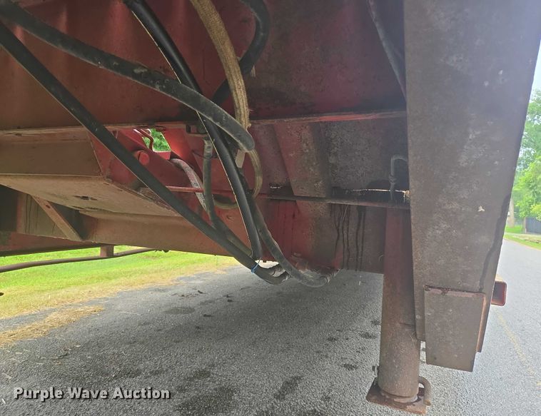 image for item EQ2630 1973 SCHW Drop Deck Trailer