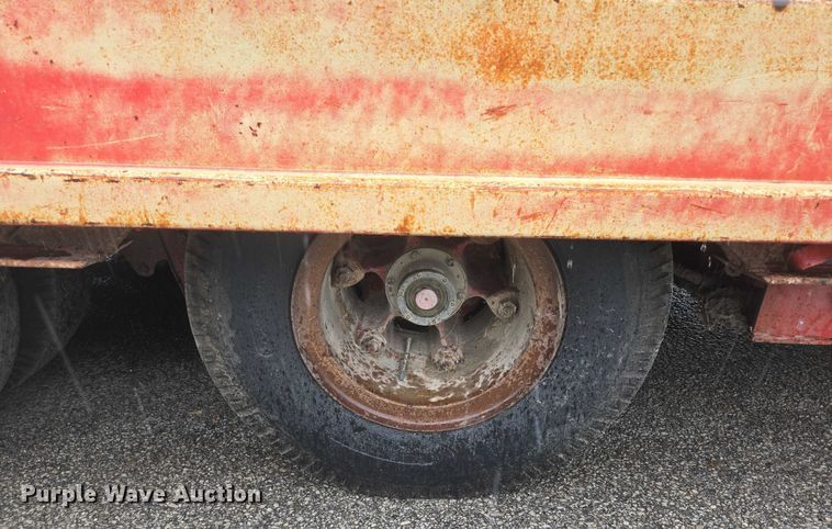 image for item EQ2630 1973 SCHW Drop Deck Trailer