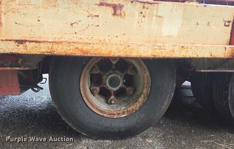 image for item EQ2630 1973 SCHW Drop Deck Trailer