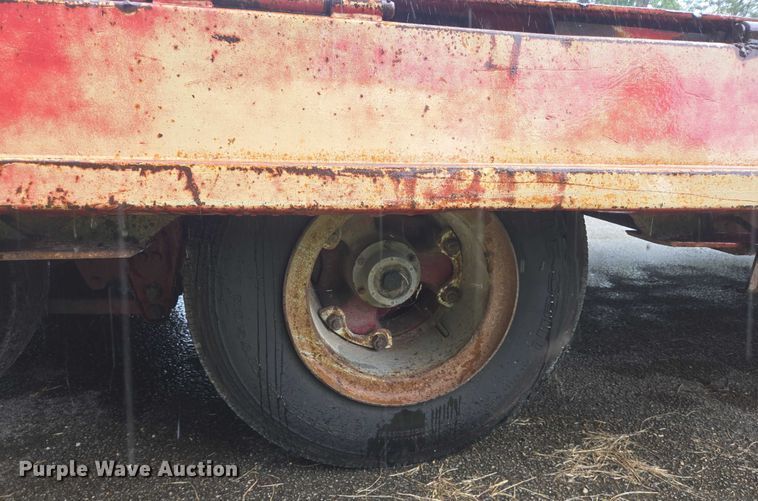 image for item EQ2630 1973 SCHW Drop Deck Trailer