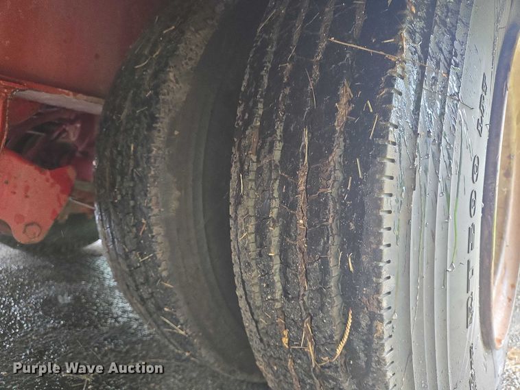 image for item EQ2630 1973 SCHW Drop Deck Trailer