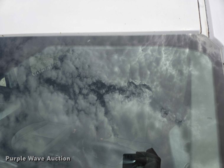 image for item EQ4063 2015 Ford Transit 350 delivery van