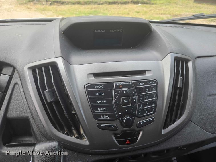 image for item EQ4063 2015 Ford Transit 350 delivery van