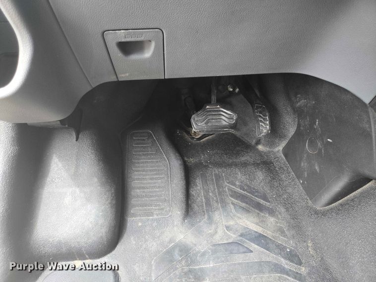 image for item EQ4063 2015 Ford Transit 350 delivery van