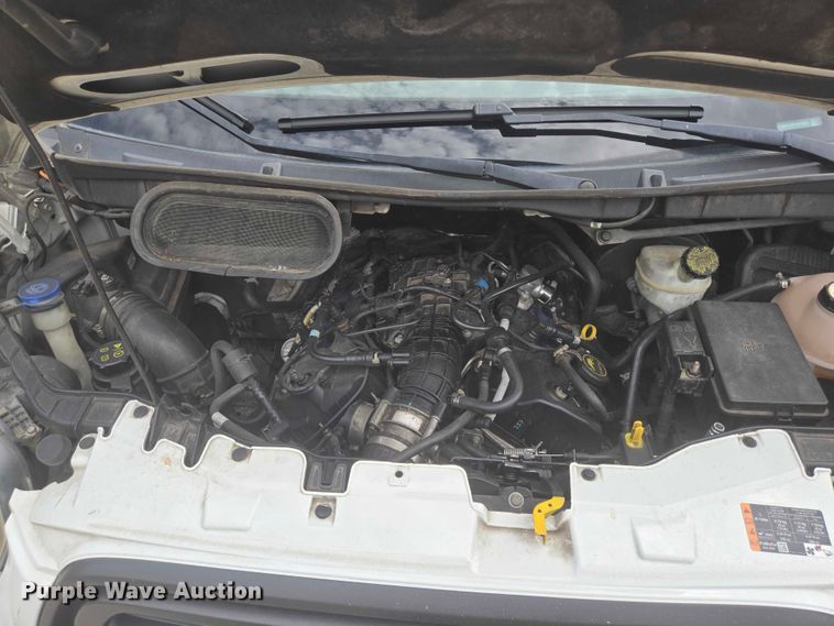 image for item EQ4063 2015 Ford Transit 350 delivery van