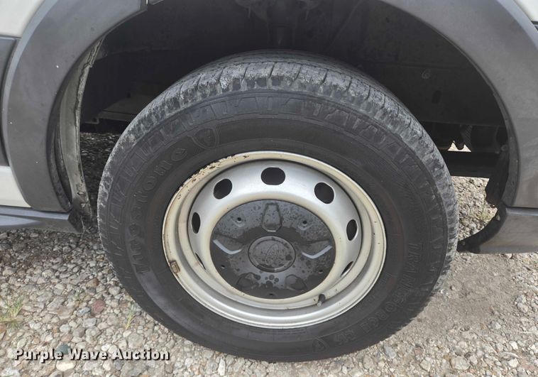 image for item EQ4063 2015 Ford Transit 350 delivery van