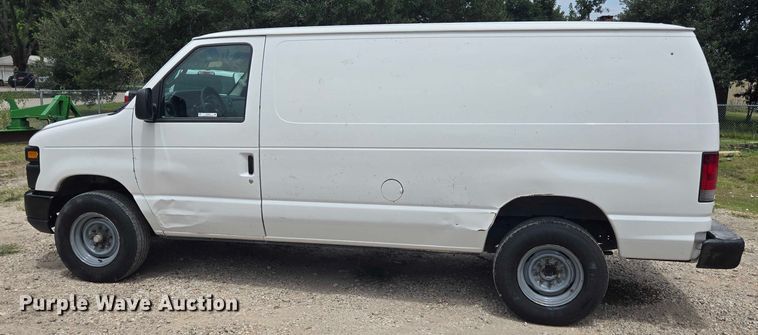 image for item EQ4064 2011 Ford E350 van