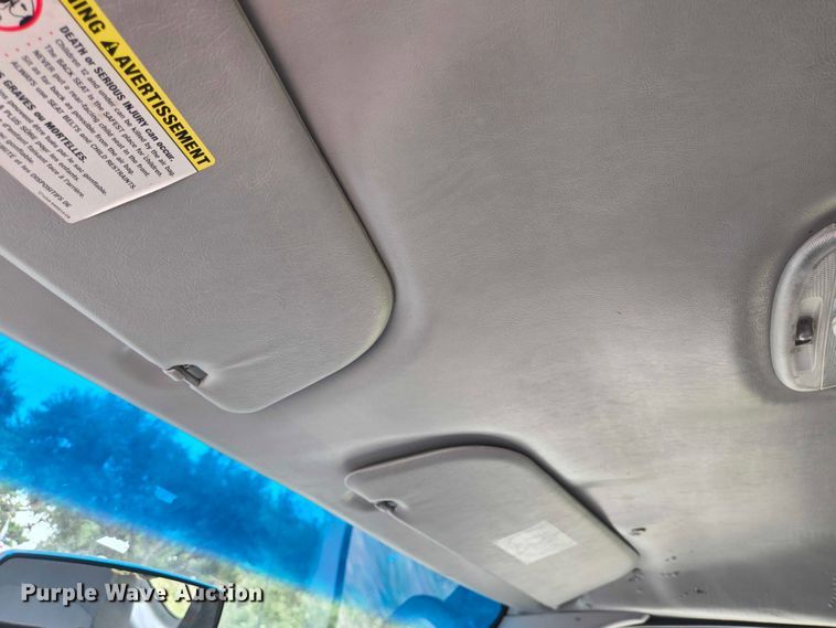 image for item EQ4064 2011 Ford E350 van