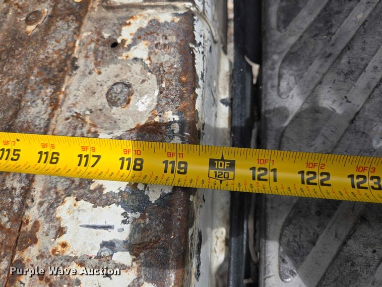 image for item EQ4064 2011 Ford E350 van