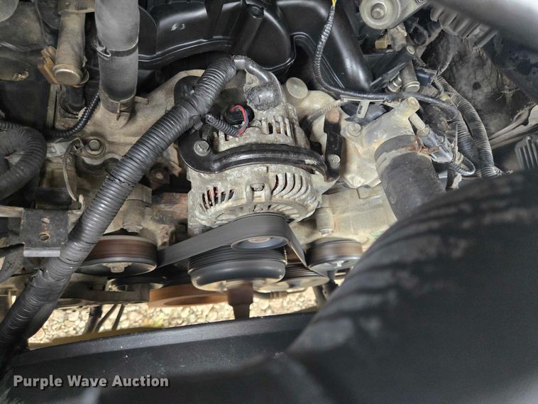 image for item EQ4064 2011 Ford E350 van