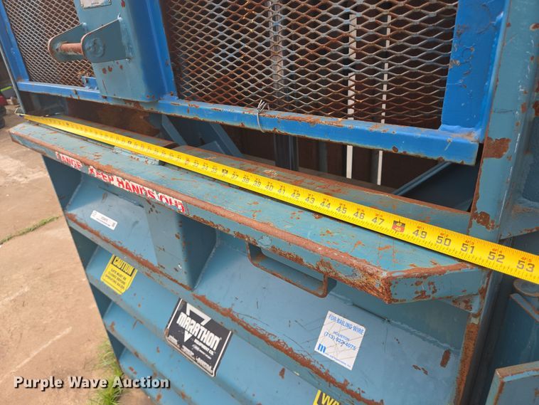 image for item EQ4072 Marathon baler