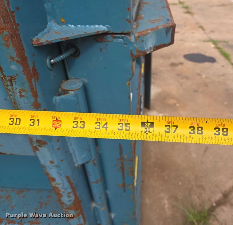 image for item EQ4072 Marathon baler