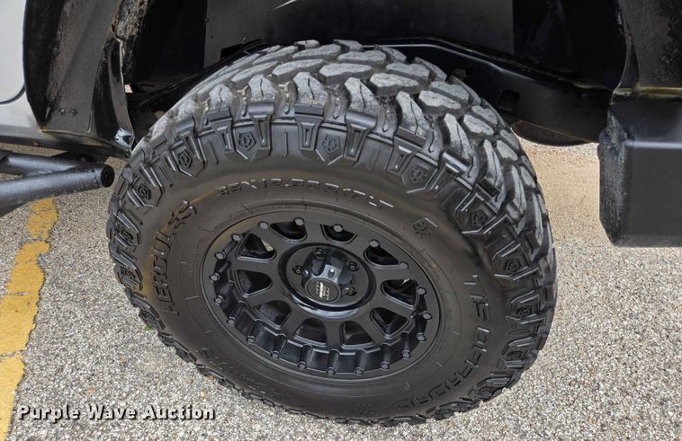 image for item EQ4073 2012 Jeep Wrangler Unlimited SUV