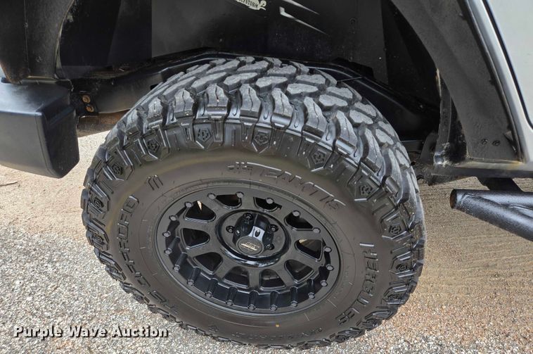 image for item EQ4073 2012 Jeep Wrangler Unlimited SUV