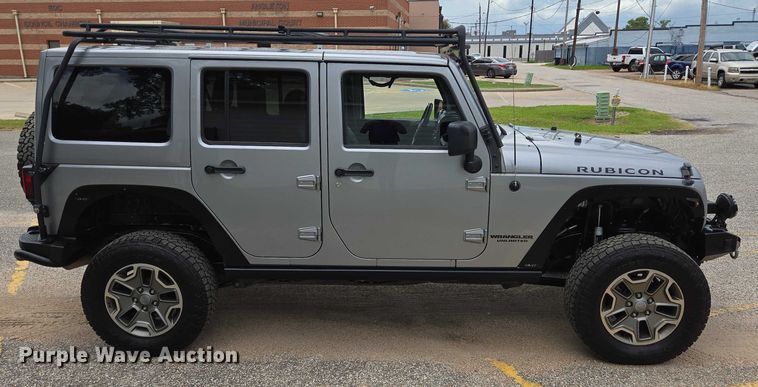 image for item EQ4074 2013 Jeep Wrangler Unlimited Rubicon SUV