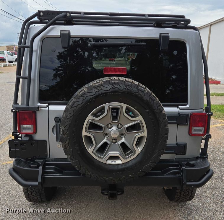 image for item EQ4074 2013 Jeep Wrangler Unlimited Rubicon SUV