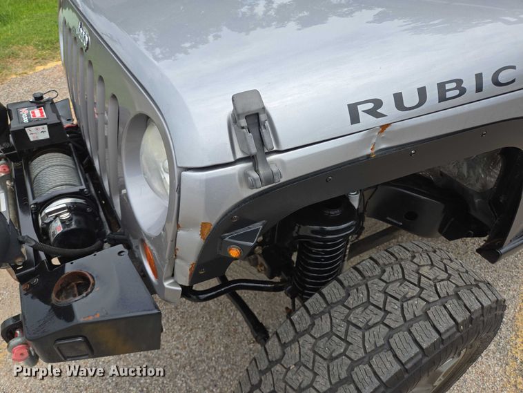 image for item EQ4074 2013 Jeep Wrangler Unlimited Rubicon SUV