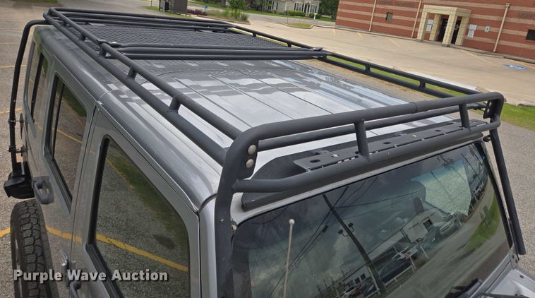 image for item EQ4074 2013 Jeep Wrangler Unlimited Rubicon SUV