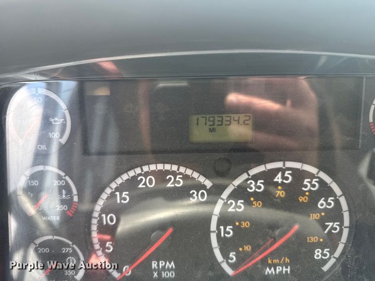 image for item ER2227 2011 Thomas Built school bus