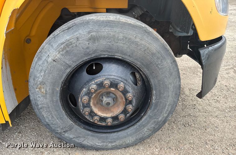 image for item ER2227 2011 Thomas Built school bus