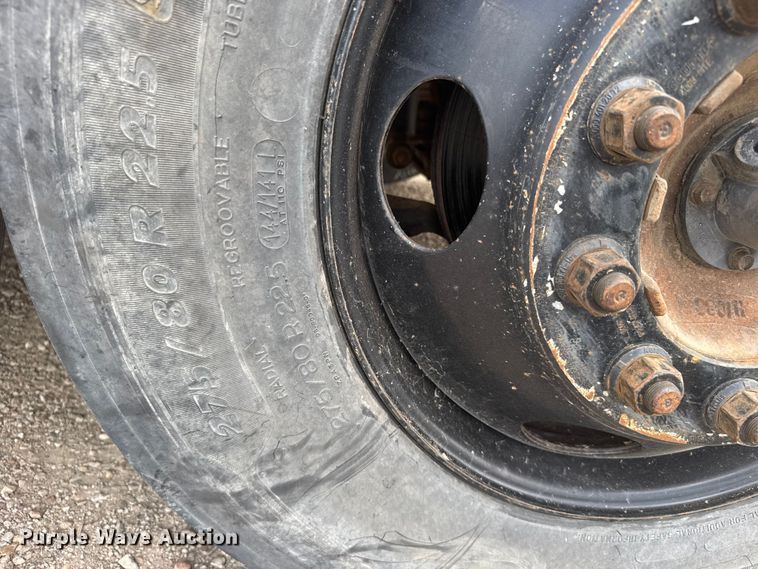 image for item ER2227 2011 Thomas Built school bus